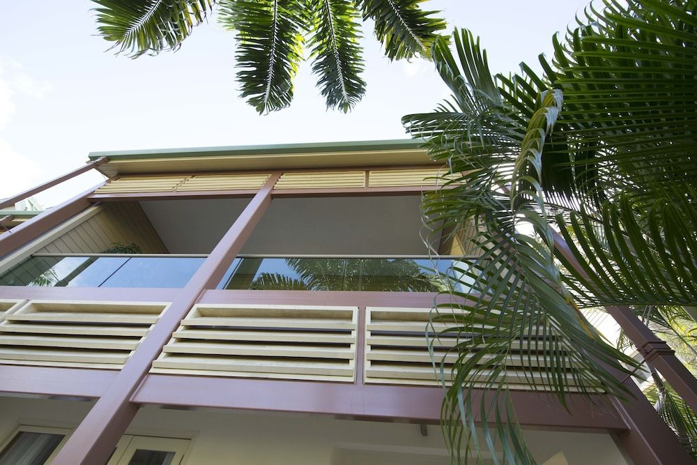 Barefoot Luxury - Pool & Walk To Holetown Beach