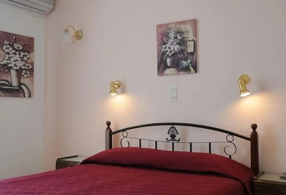 Senia Studios