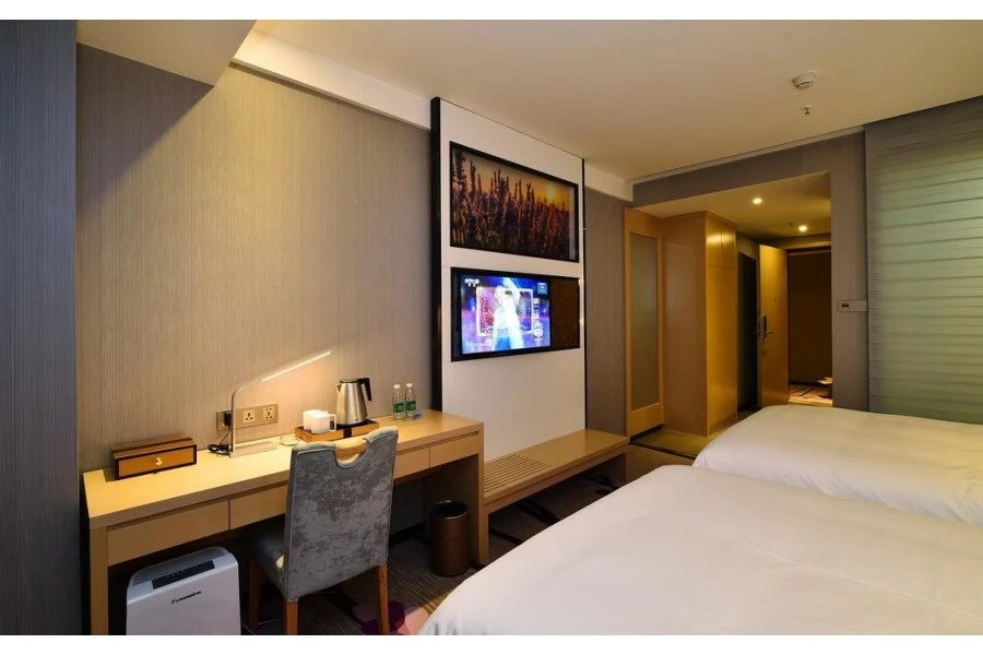 Lavande Hotel Wuhan Xudong