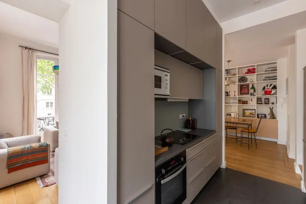 Sophisticated Home close to the Museums