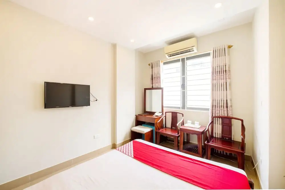 Nhue Giang Hotel by OYO Rooms