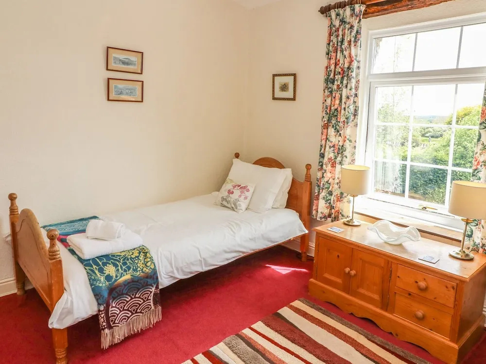 Bridleways Cottage