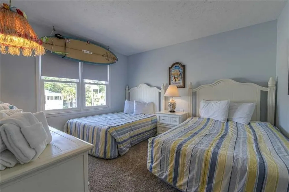 Sea S Iii #410 2 Bedroom Condo