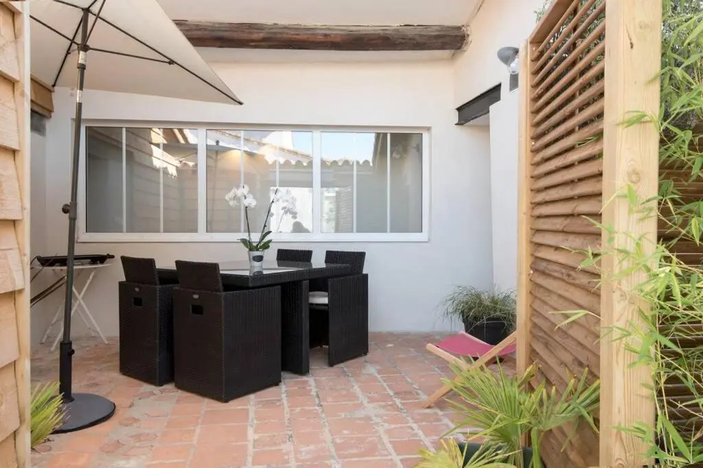 Beau T3 *** pour 2 à 4 pers avec patio privatif