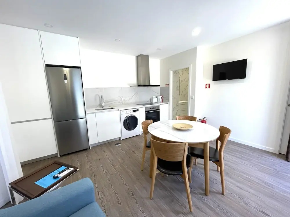 Rabumba - Aveiro Central Lodging