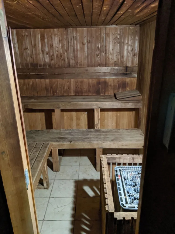 Atrium Inn