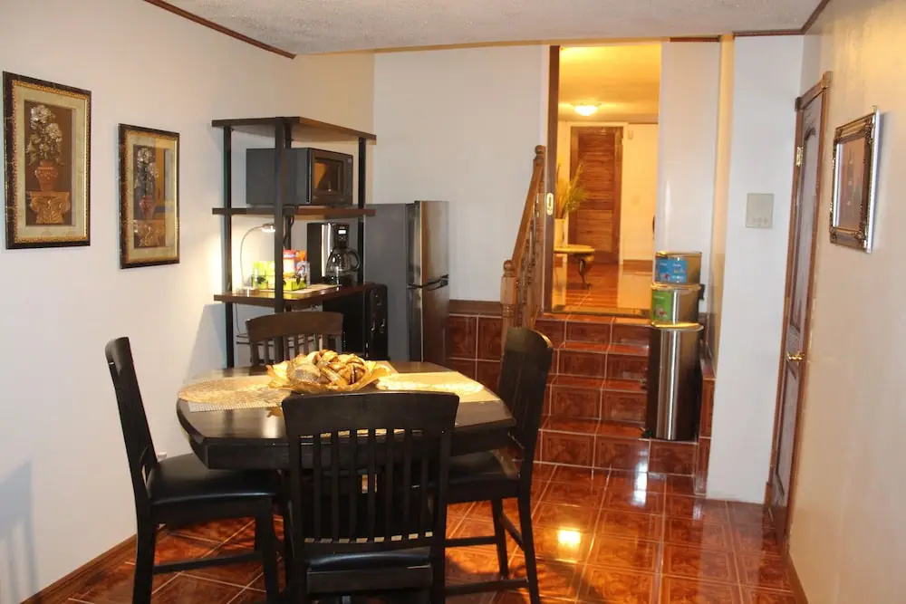 Spacious Comfy Room in Cozy Classy Duplex