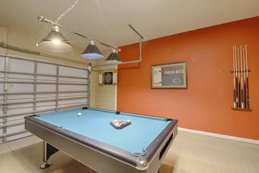 2540 Windsor Hills