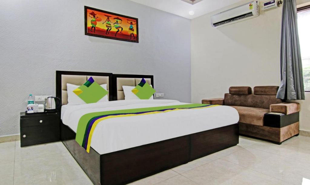 Treebo Modern Stays