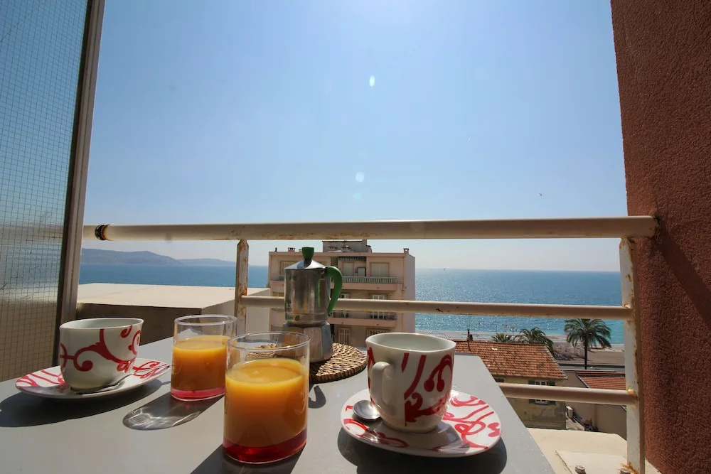 Nice Booking Le Kappas Balcon Vue mer