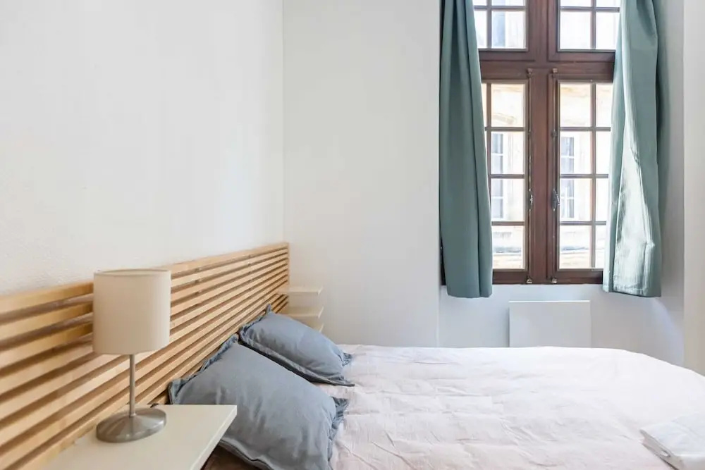 Cosy apartment in historic center by GuestReady