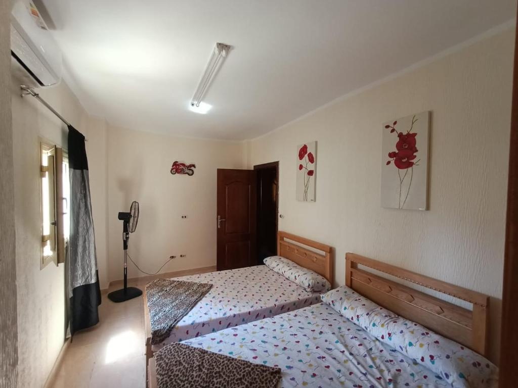 Lovely 2 Bedroom Home Vacation on North Coast beside Alalmin towers