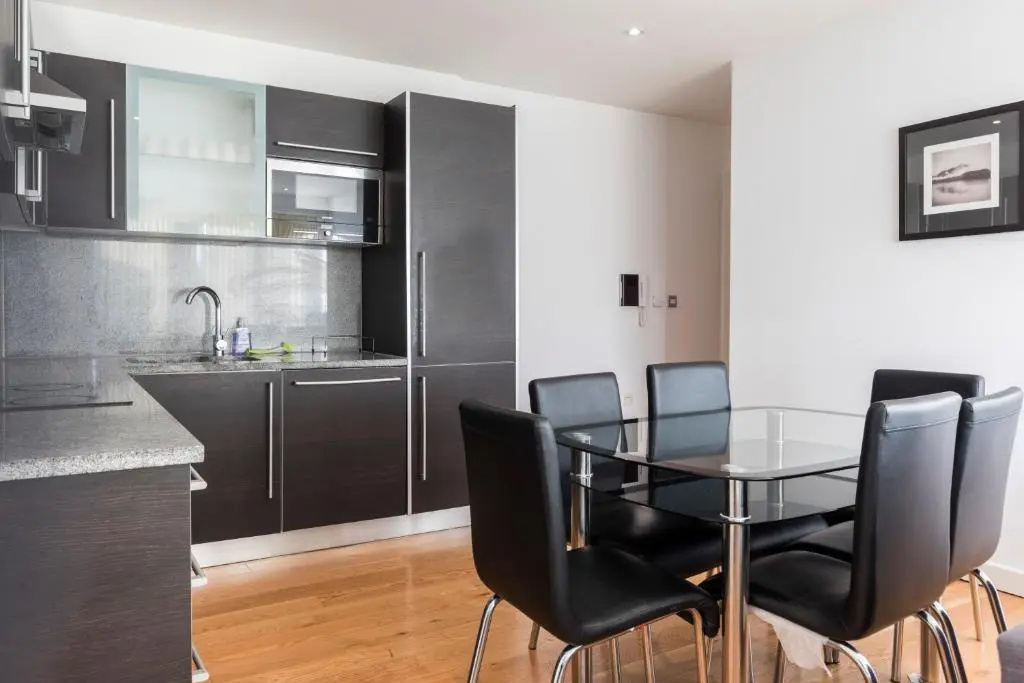 Latitude Apartment