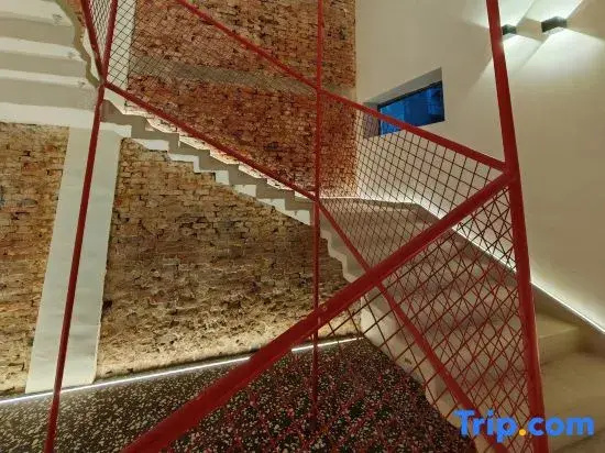 Weiguang Garden Hostel