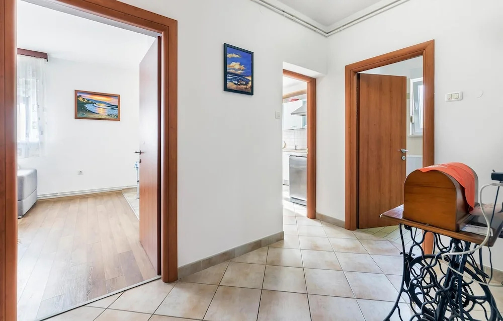 Awesome Home in Pula With Wifi and 2 Bedrooms