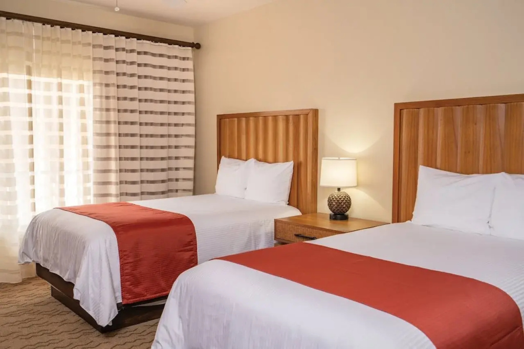 Kona Coast Resort