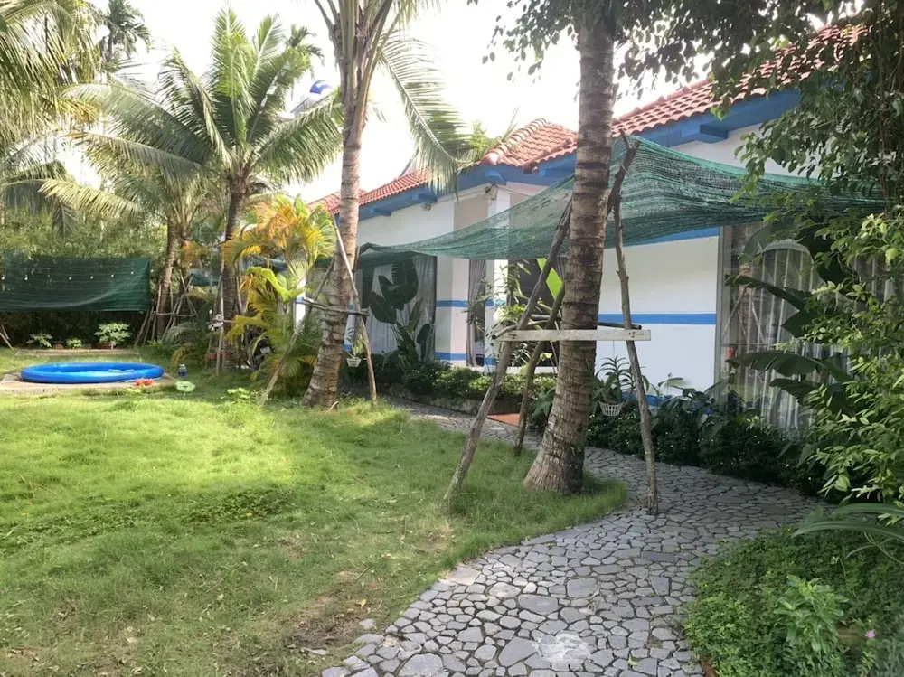 LAM PHU Bungalow