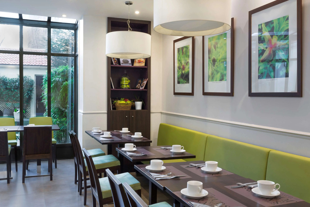 Best Western Rives de Paris La Defense