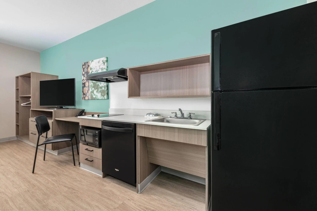 ECHO Suites Extended Stay by Wyndham Dallas Plano/Richardson