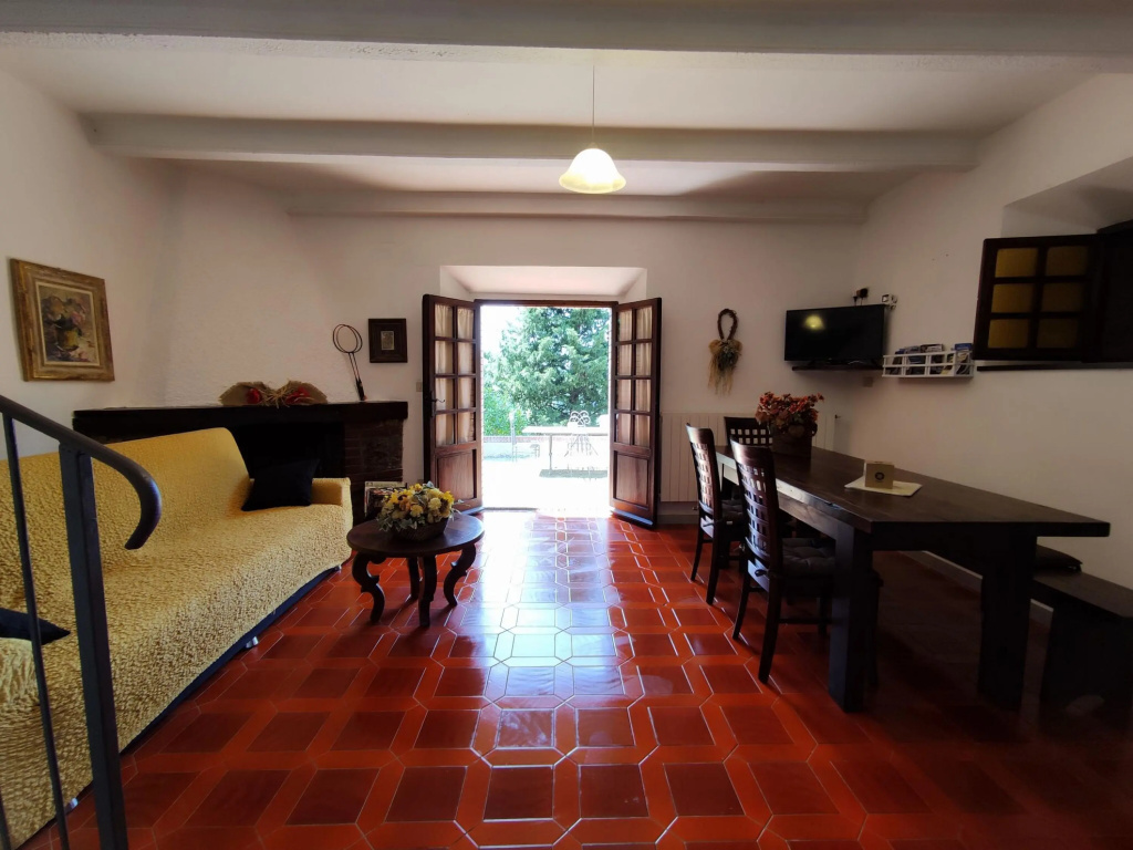 Villa in Sasso Pisano wuith garden