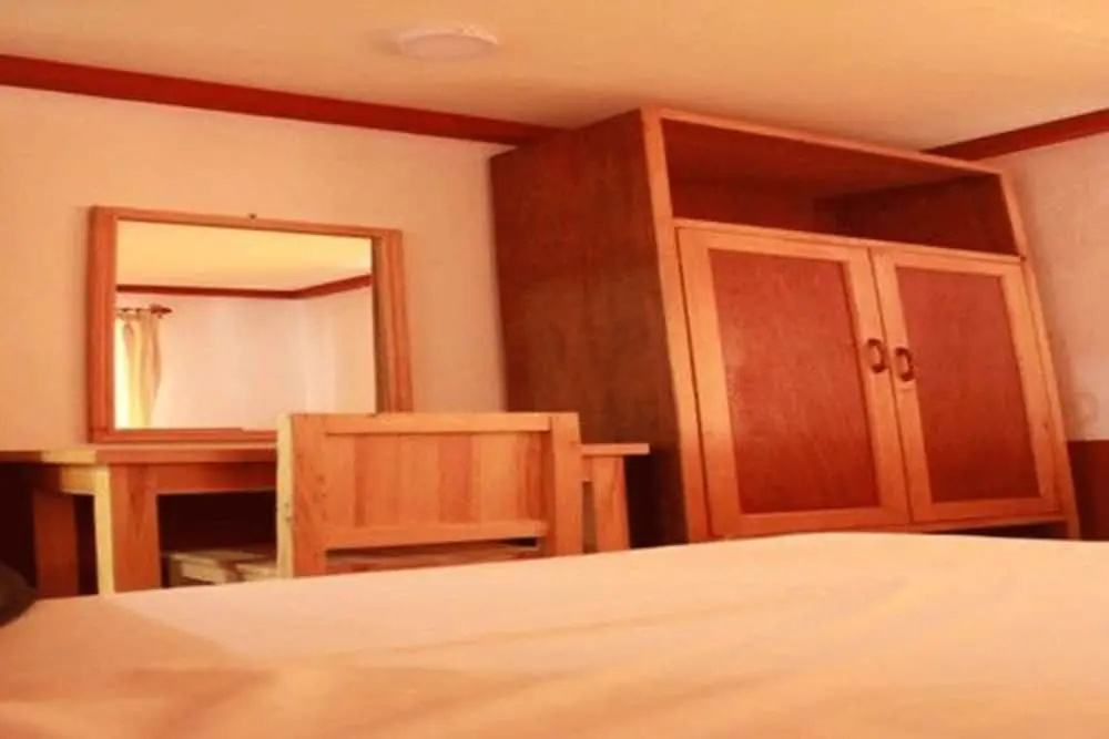 Earth Kind Cottages