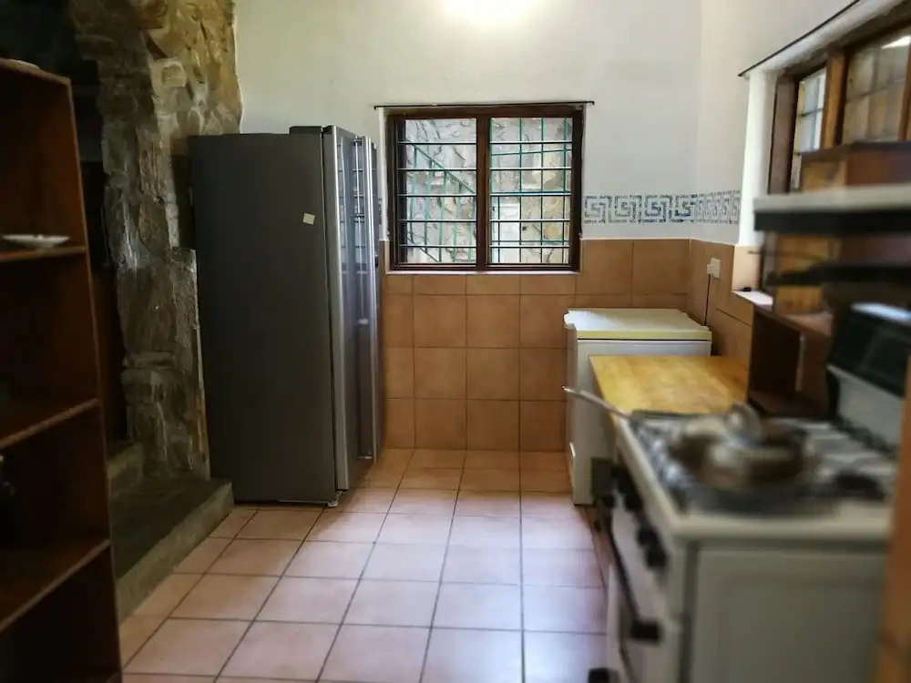 6 Bedroom Castle Siavonga min Four Guests