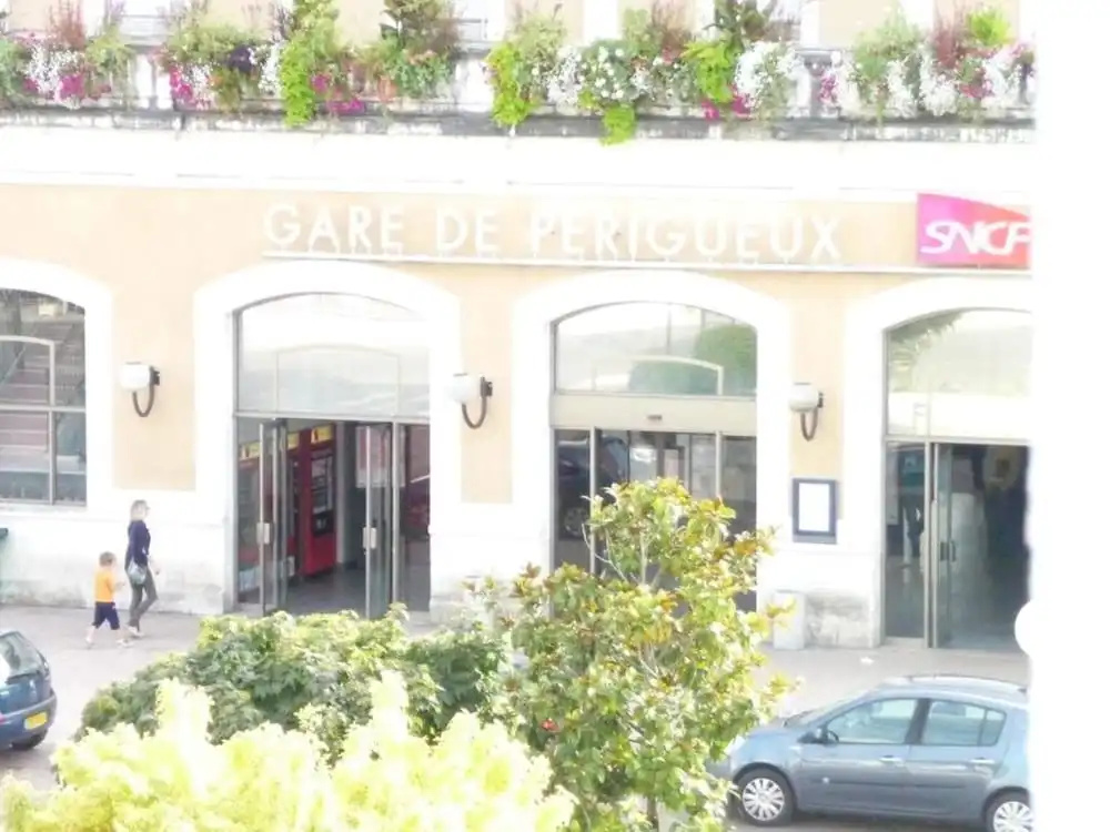Hôtel De La Gare Périgueux