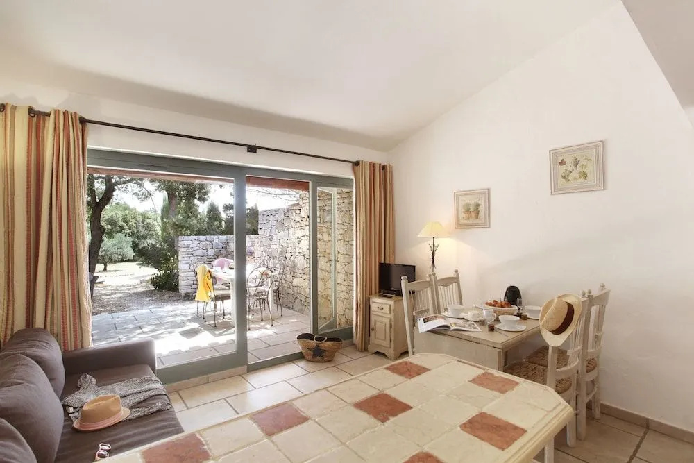 Résidence Odalys La Bastide des Chênes