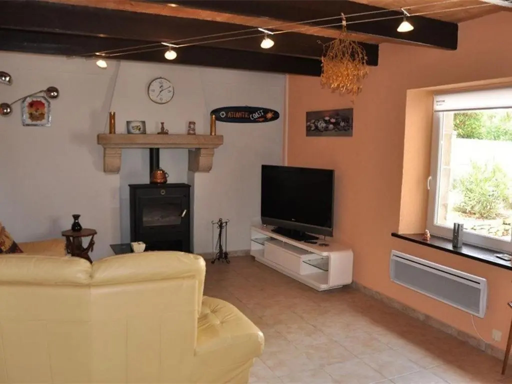 Maison avec WIFI, jardin clos et terrasse, à 500m de la mer et du GR34, Île Grande - FR-1-368-13