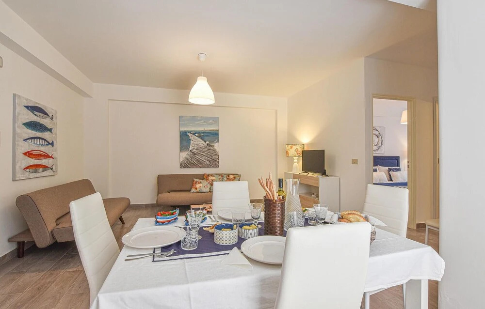 Stunning Apartment in Trappeto With 2 Bedrooms and Wifi