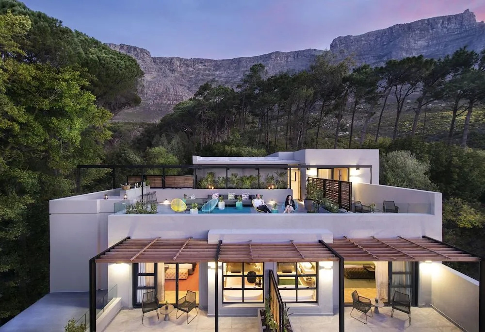Camissa House