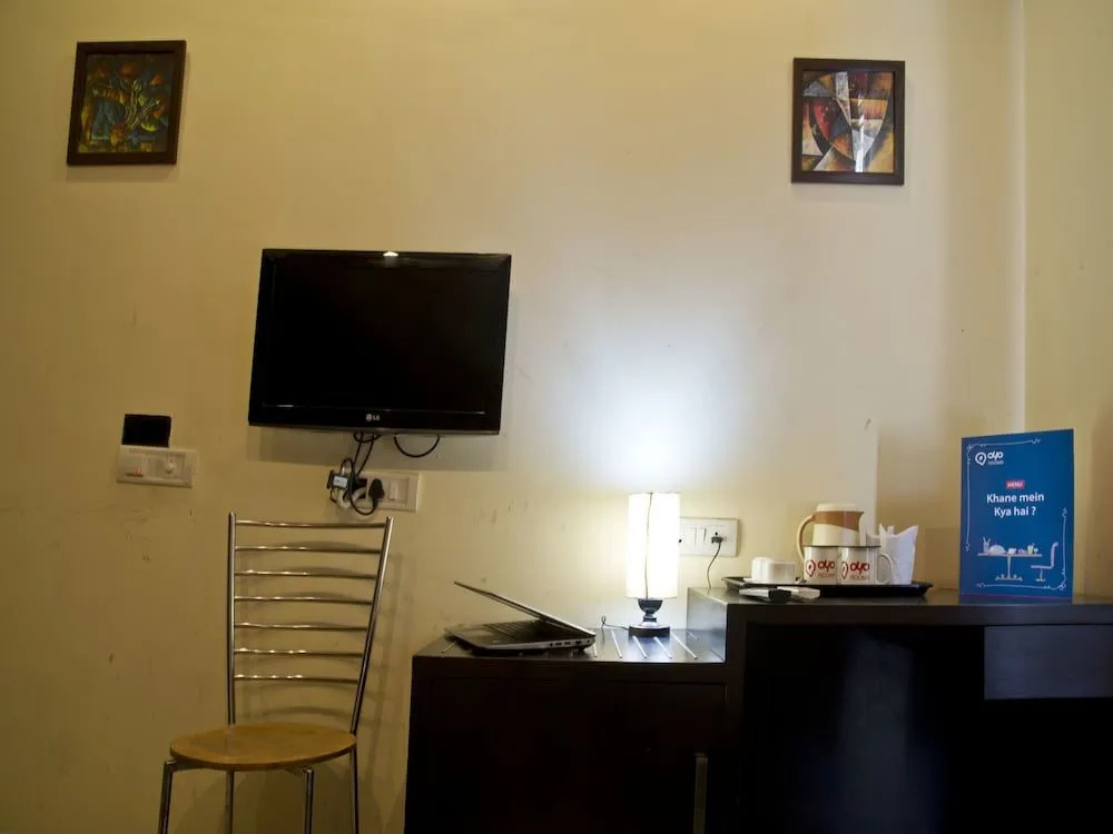 OYO 309 Hotel HKS Residency