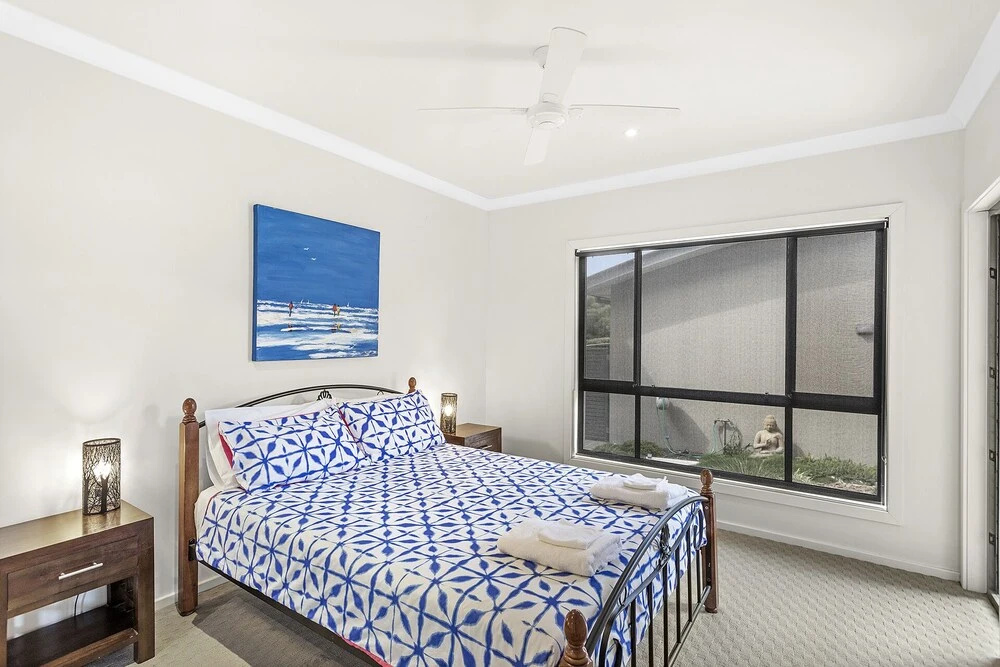 Fingal Breeze at Fingal Bay