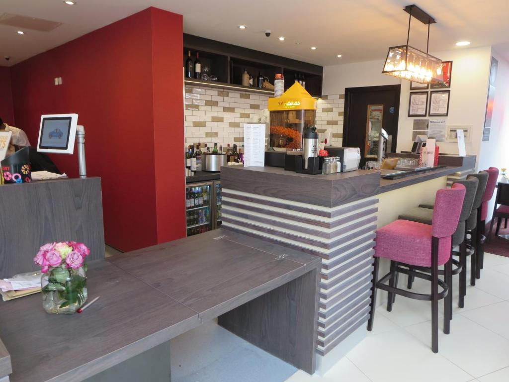 Ramada by Wyndham Bristol West