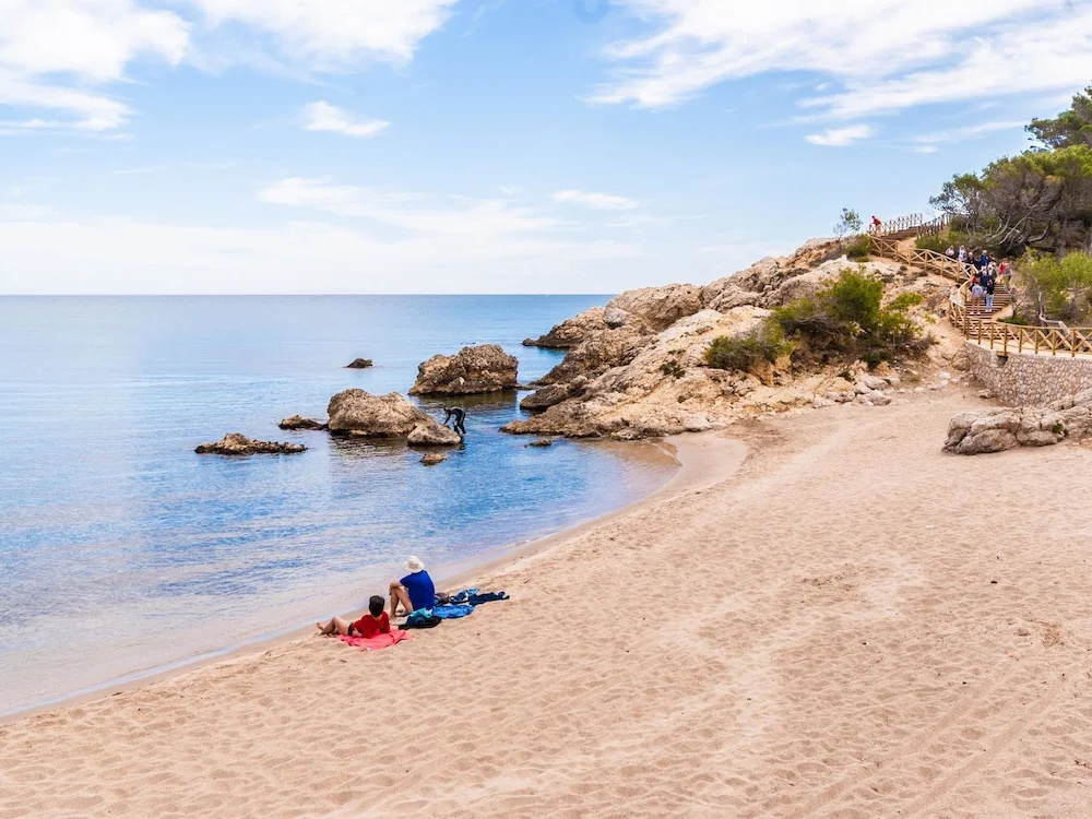 Fantastic Holiday Home With Private Pool in L'escala