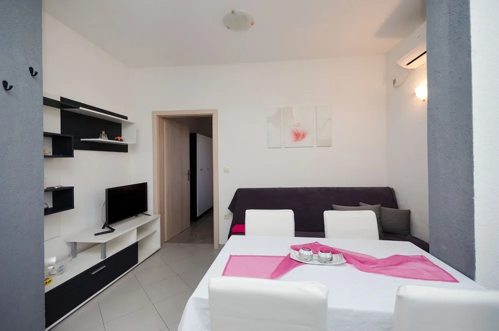 Apartments Klara
