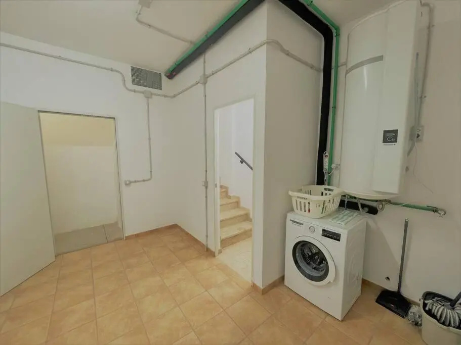 Modern and New 2 bed room Townhouse PA01