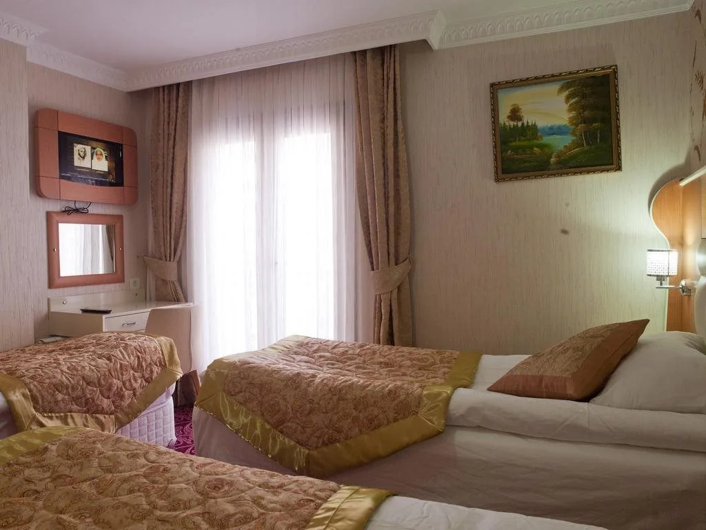 Kamer Hotel