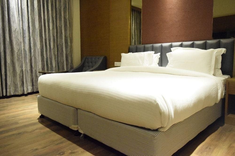 Hotel 25 Hours