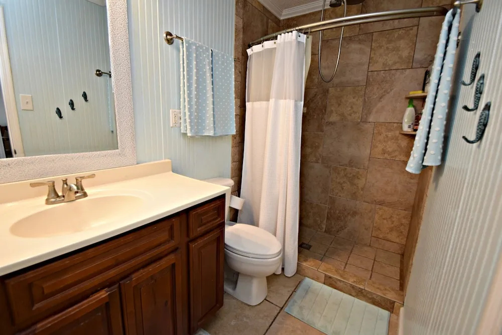 Lagoon Lanai 4 Bedroom Home