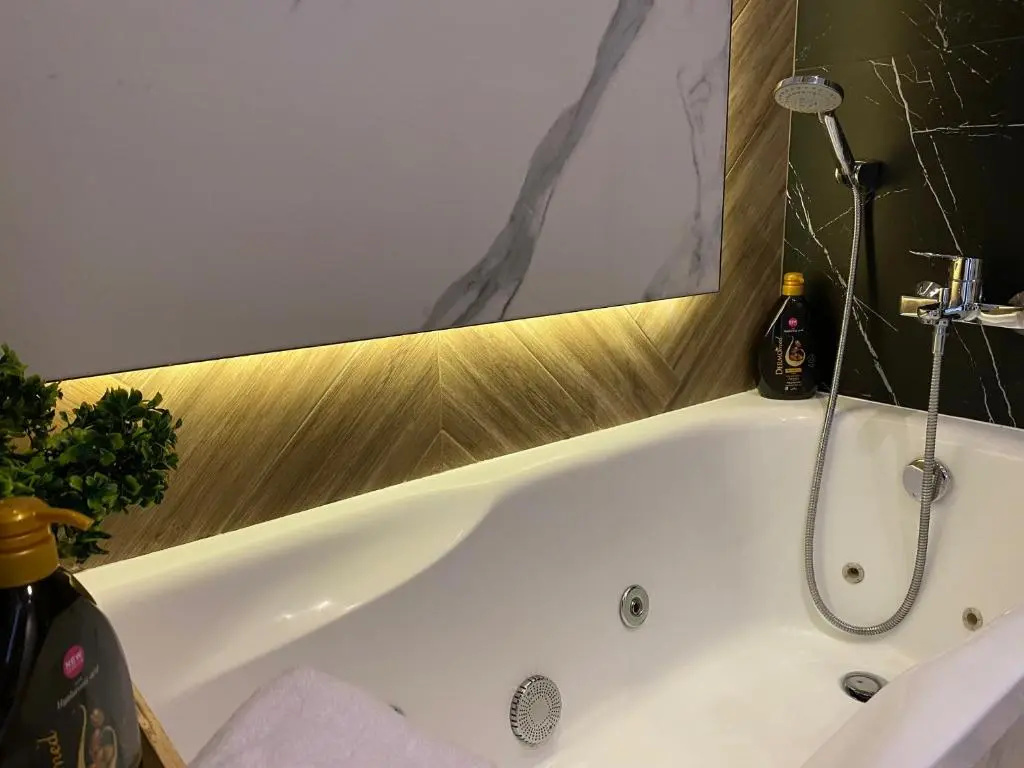 Family & Business Sauna Tężnia Apartments No 5 Leśny nad Zalewem, 4 Sypialnie, 2 Łazienki, Taras na Dachu, Garaż, oraz możliwość wyżywienia - Exclusive NEW!