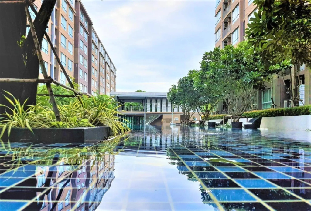 Phuket Service Residence