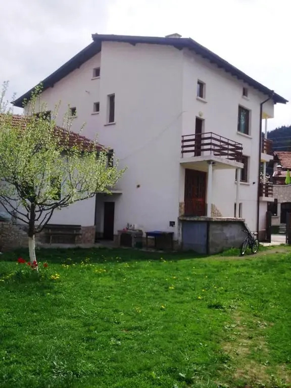 Guest House Lorian