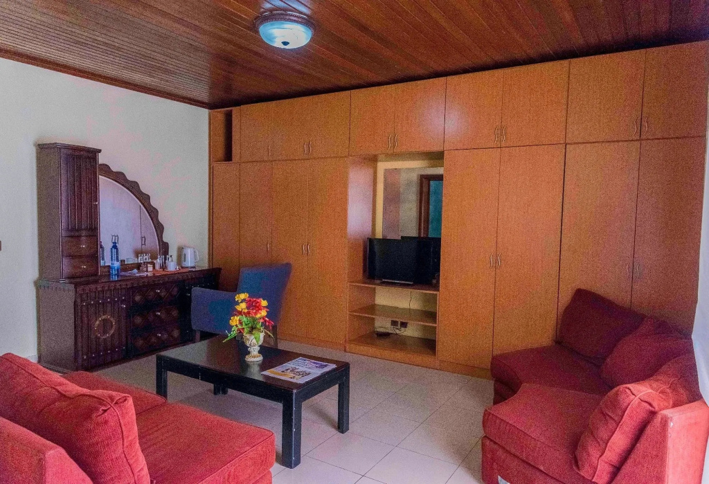 Khana Khazana Boutique Hotel