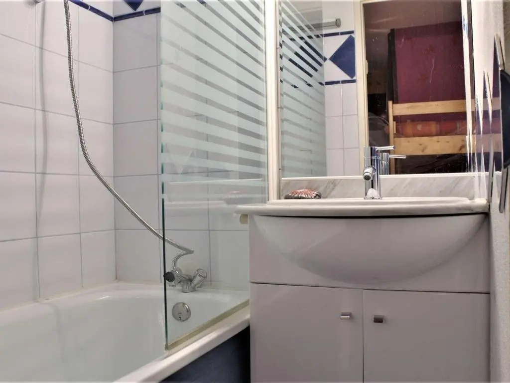 Appartement Risoul, 1 pièce, 4 personnes - FR-1-330-550