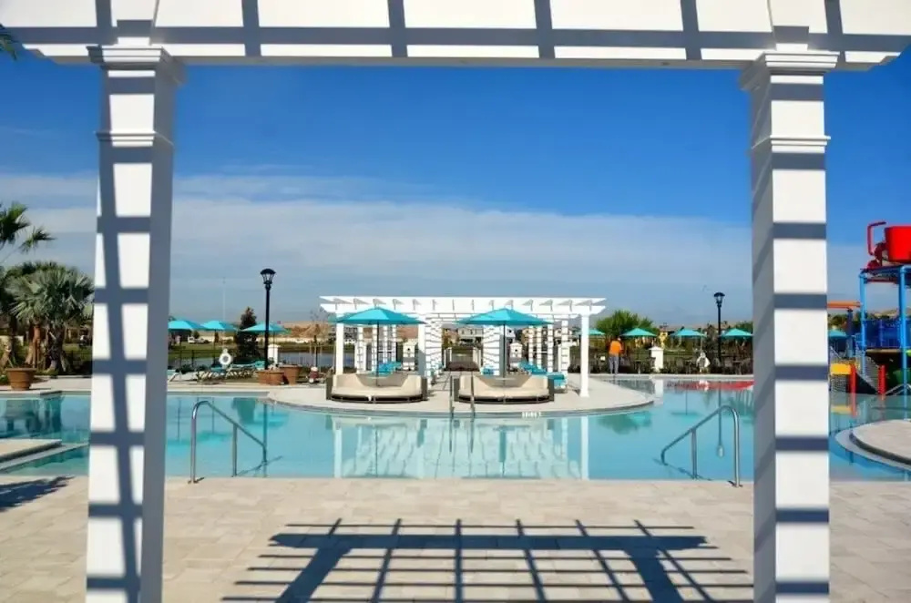 Gorgeous 4Bd TH Pool Windsor at Westside-2018WW home