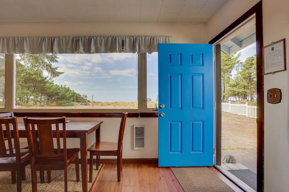 Ocean Rogue Inn