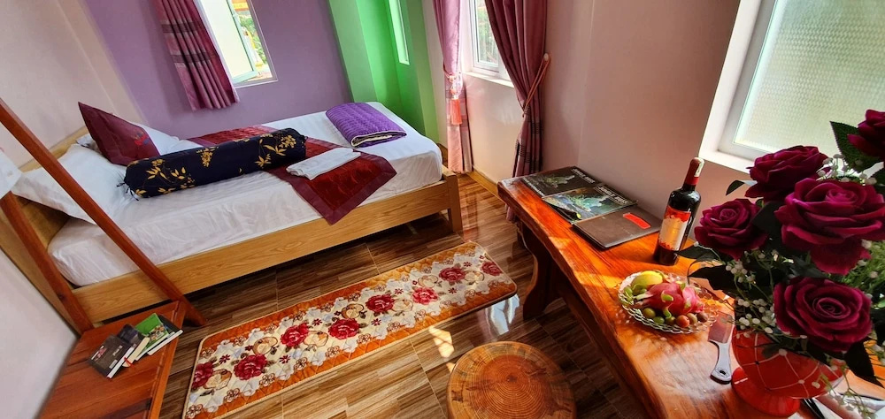 Queen Ponaland Homestay