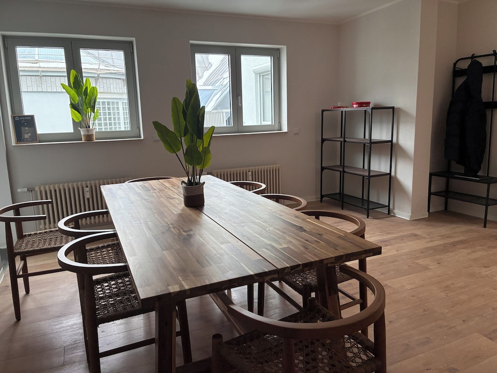 Luga Homes - Augustusplatz