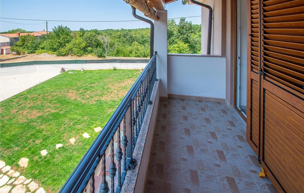 2 Bedroom Cozy Home In Filipana